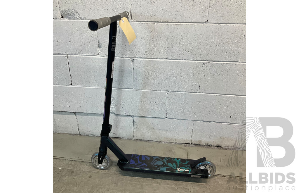 RIVAL Pro Series Scooter - ORP $99.00
