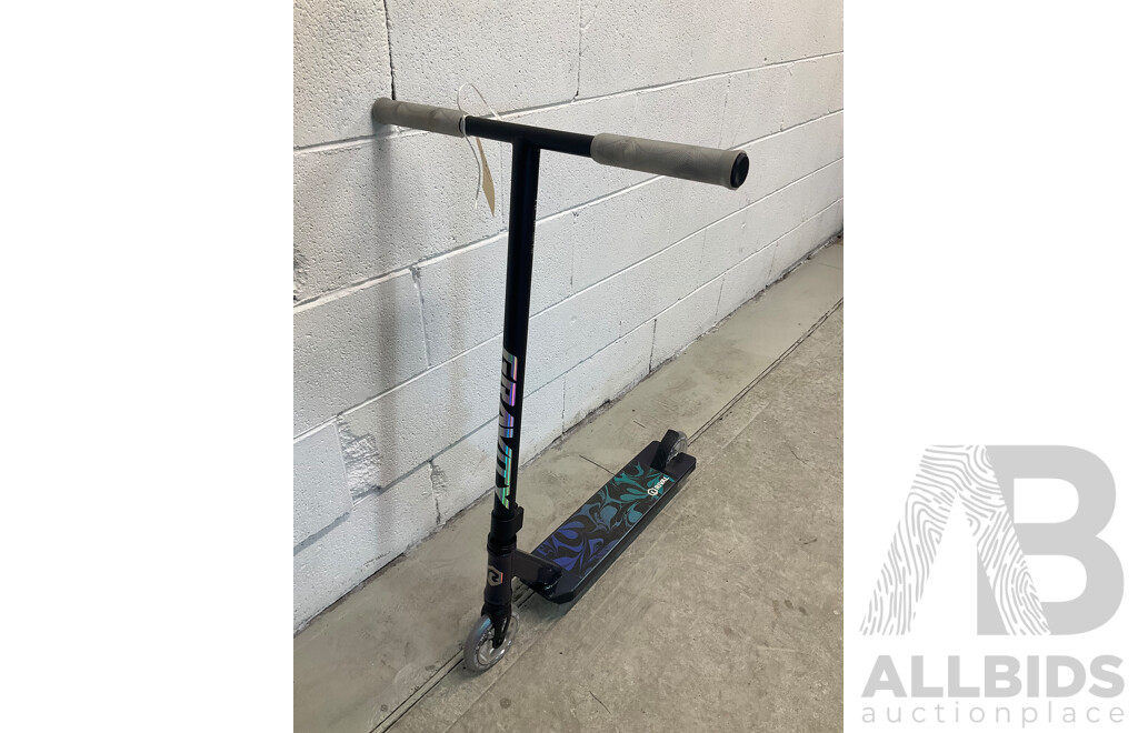 RIVAL Pro Series Scooter - ORP $99.00