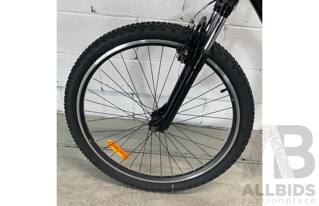 FLUID Dynamic Bike Black (Size L) - ORP $349.00