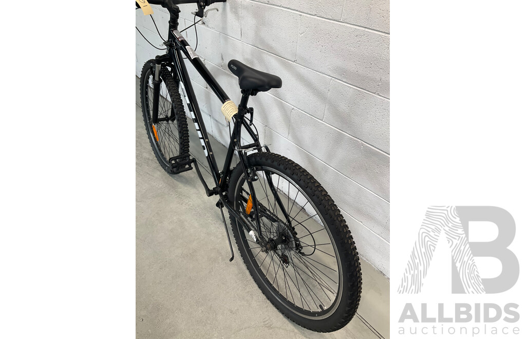 FLUID Dynamic Bike Black (Size L) - ORP $349.00