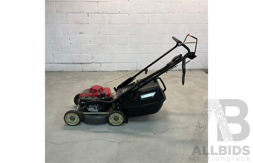 HONDA HRU196 Petrol Lawn Mower - ORP$1,199.00