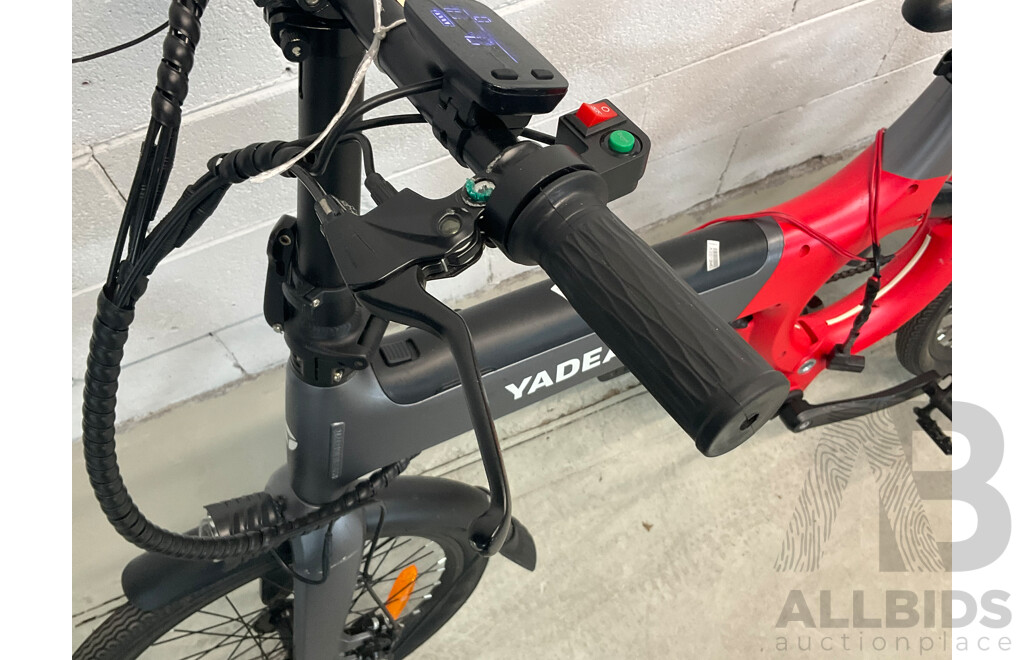 YADEA E-Bike (45cm Frame)