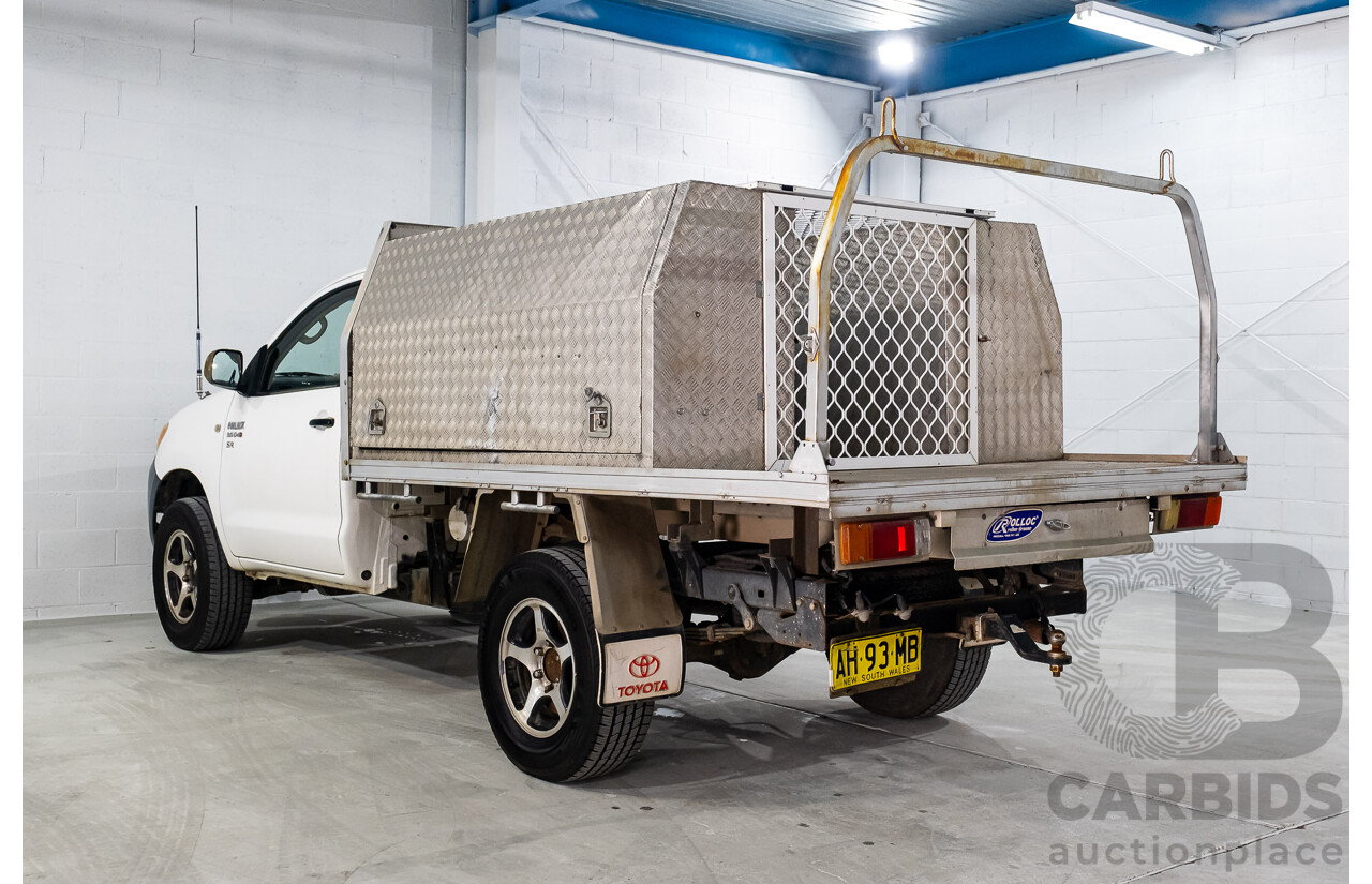 4/2005 Toyota Hilux SR (4x4) KUN26R 2d C/Chas White Turbo Diesel 3.0L