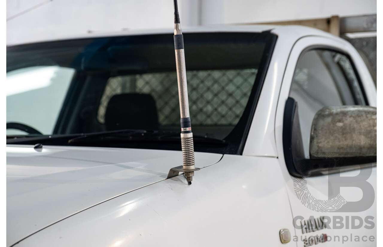 4/2005 Toyota Hilux SR (4x4) KUN26R 2d C/Chas White Turbo Diesel 3.0L