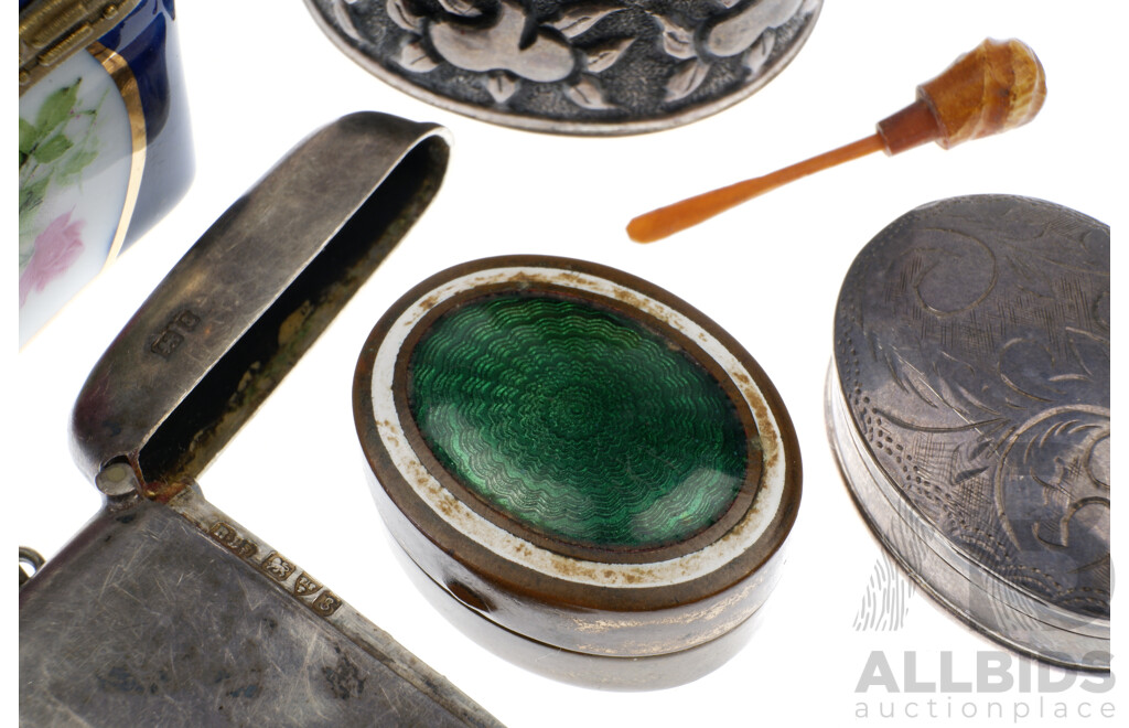 Collection Vintage Pieces Including .800 Silver Example with Carved Ivory Scent Bottle to Lid, Sterling Silver Vesta Case, Chester 1905, Sterling Silver Pill Box with Engraved Lid and More