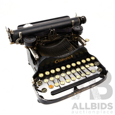 Antique Corona Typewriter Co, USA, Corona 4 Portable Fold Out Typewriter in Case