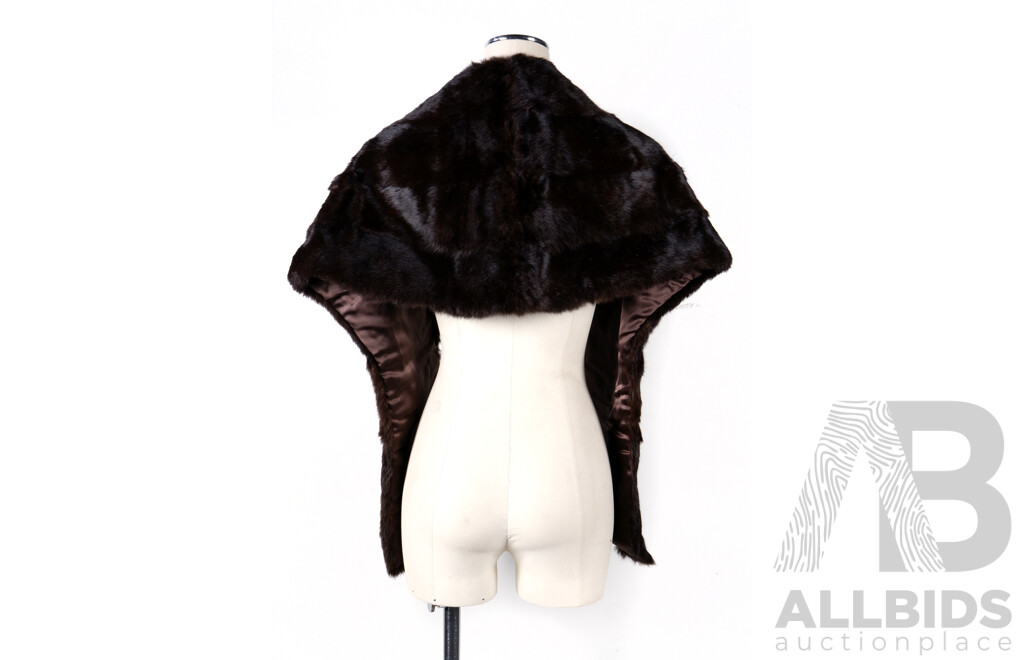 Vintage Cornelius Furs Sydney Mink Stole in Original Box