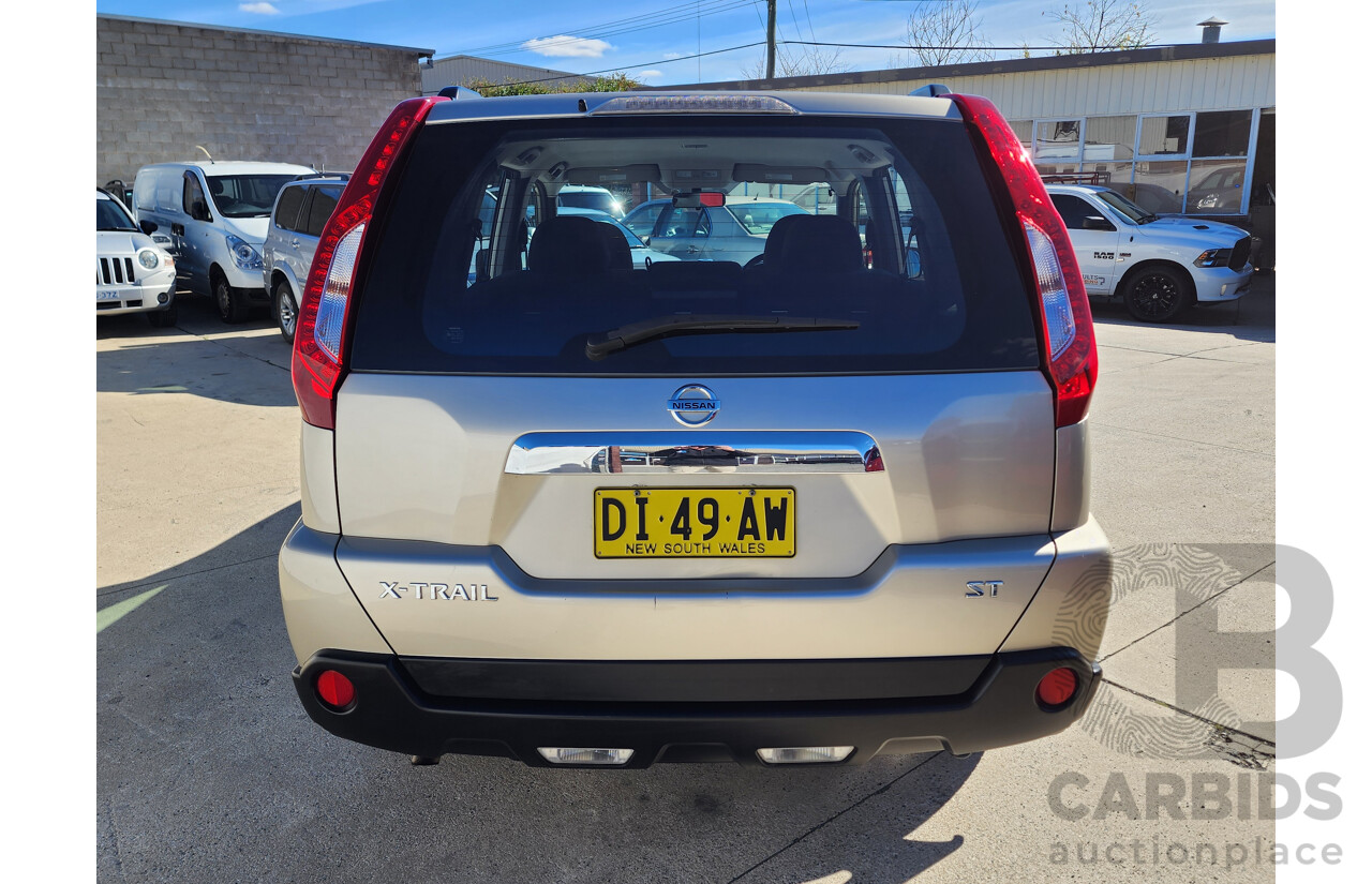 10/2011 Nissan X-Trail ST (FWD) FWD T31 MY11 4D Wagon Gold 2.0L