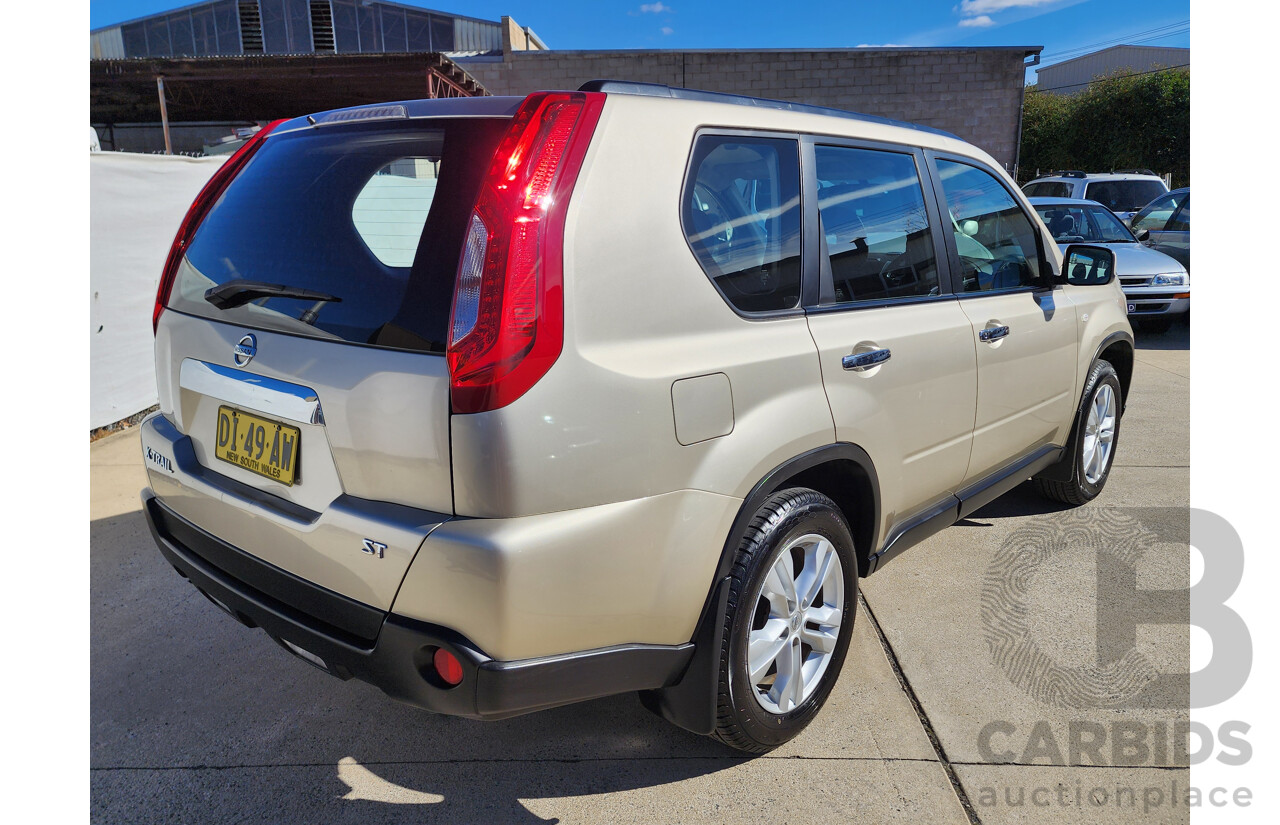 10/2011 Nissan X-Trail ST (FWD) FWD T31 MY11 4D Wagon Gold 2.0L