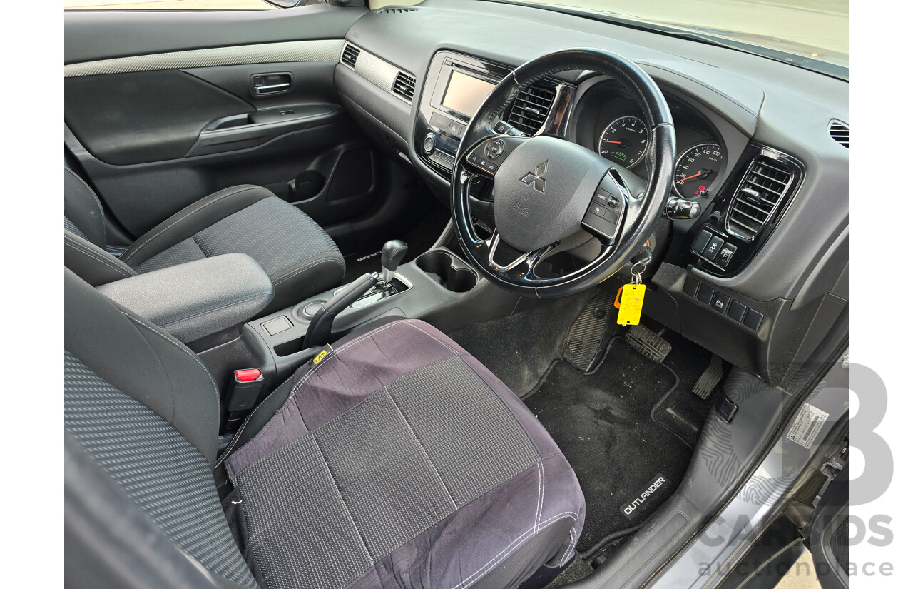 10/2015 Mitsubishi Outlander LS (4x2) ZK MY16 4d Wagon Titanium Metallic Grey 2.0L