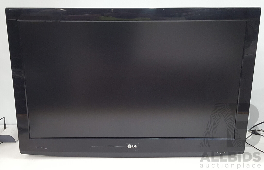 LG (37LG30D) 37-Inch HD LCD TV - Lot of Four