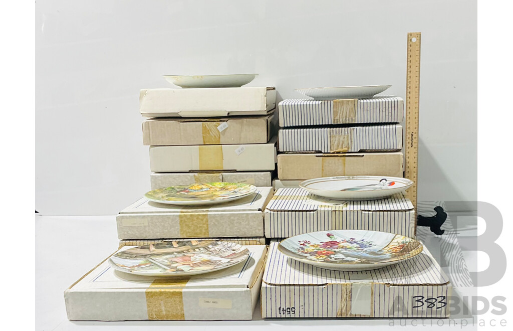 Large Collection of Decorative Porcelain Plates From Royal Doulton, W.J George and More