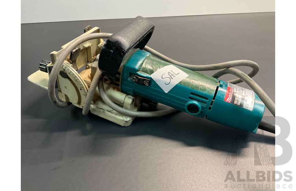 Makita Plate Biscuit Joiner 3901 590w