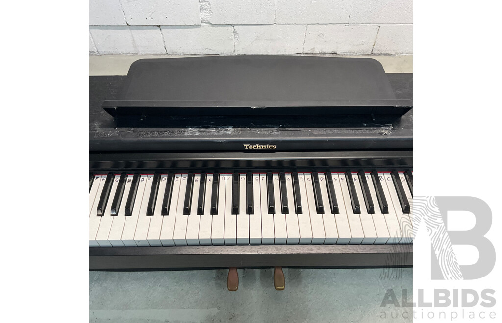 TECHNICS SX-PC15 Digital Piano