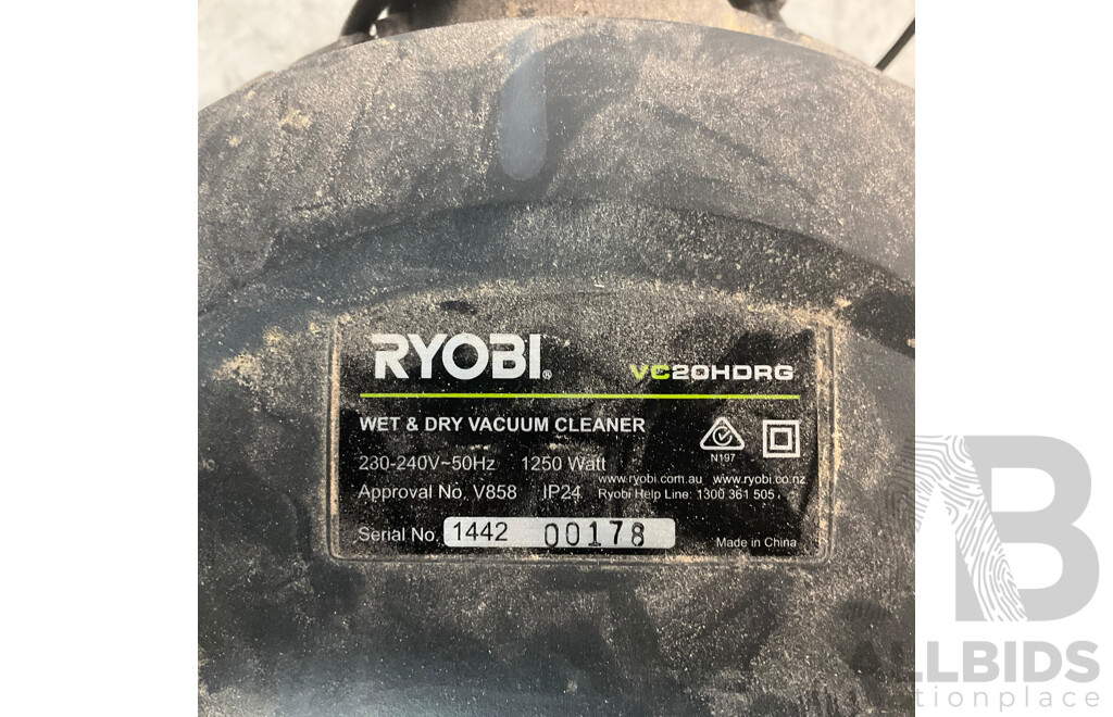 Ryobi 20L Stainless Steel Wet Dry Workshop Vacuum