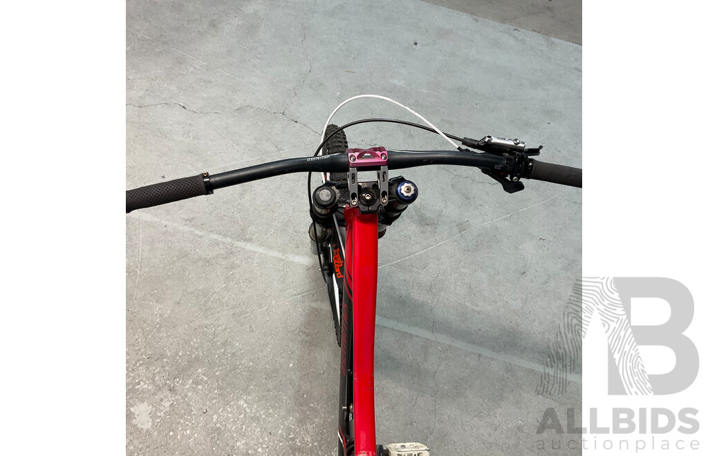 SPECIALIZED Bighit I Mountain Bike