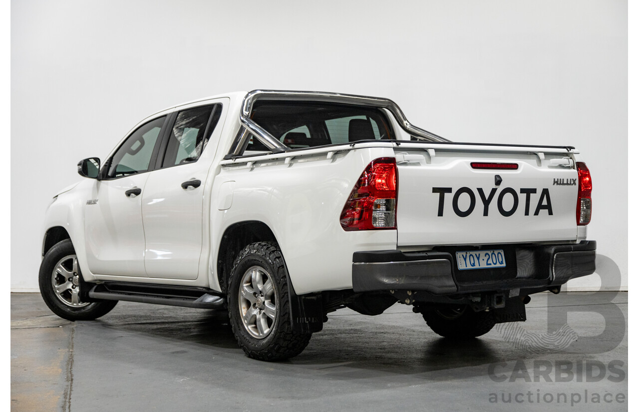 11/2018 Toyota Hilux Workmate TGN121R 4d Dual Cab Utility White 2.7L
