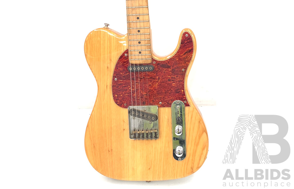 G & L Tribute Series ASAT Classic Six String Electric Guitar