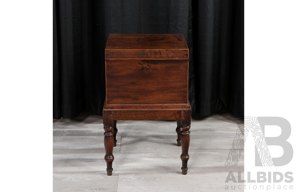 Georgian Mahogany Cellarette on Later Stand