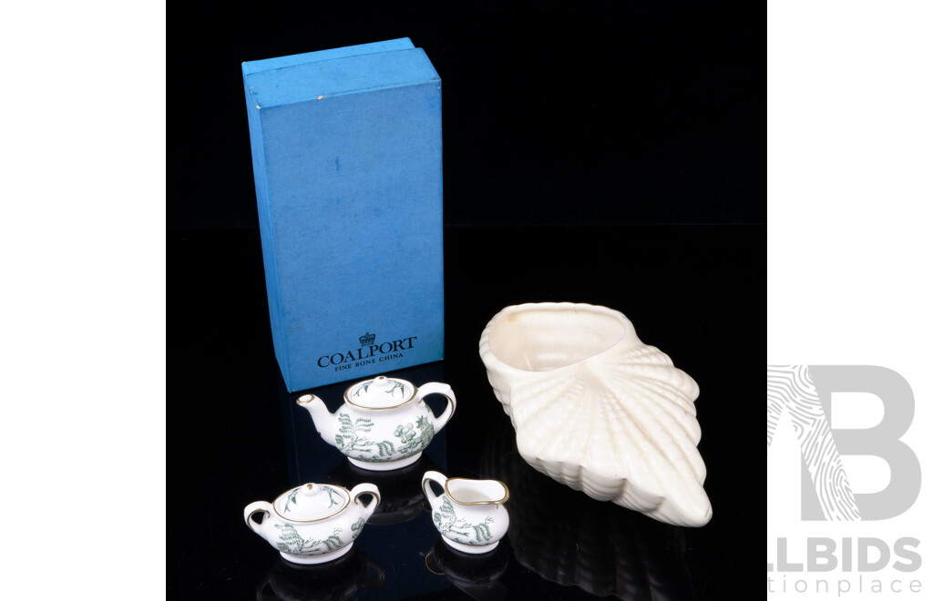 Vintage Coalport Miniature Willow Pattern Tea Set in Green in Original Box Along with Coalport Shell Form Porcelain Dish
