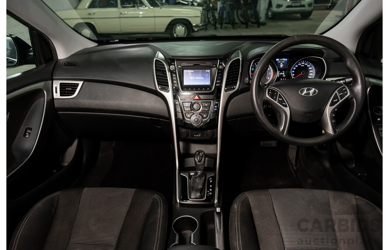 9/2012 Hyundai i30 Active GD 5d Hatchback Blue 1.8L