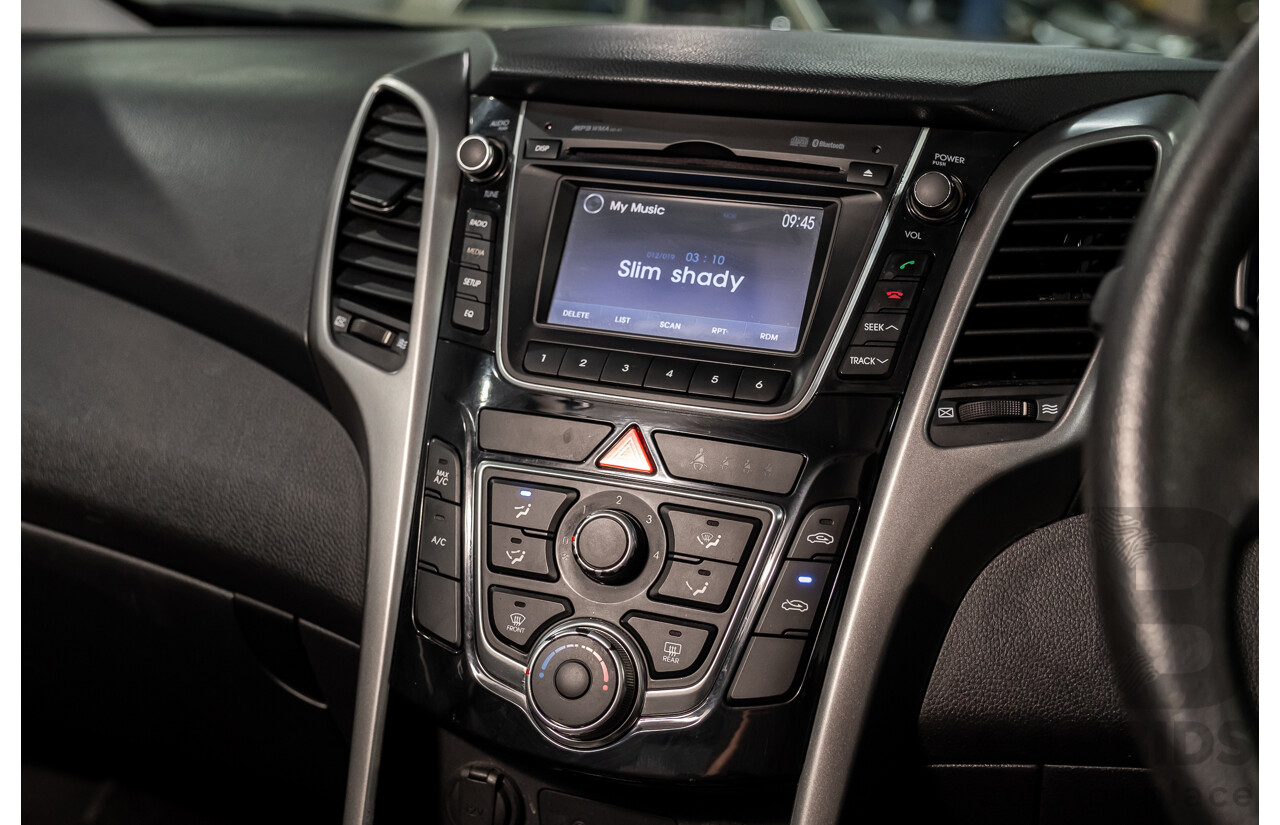 9/2012 Hyundai i30 Active GD 5d Hatchback Blue 1.8L