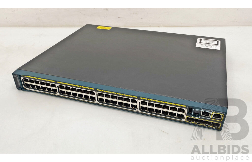 Cisco (WS-C2960S-48FPS-L) Catalyst 2960-S Series PoE+ 48-Port Gigabit Ethernet Switch