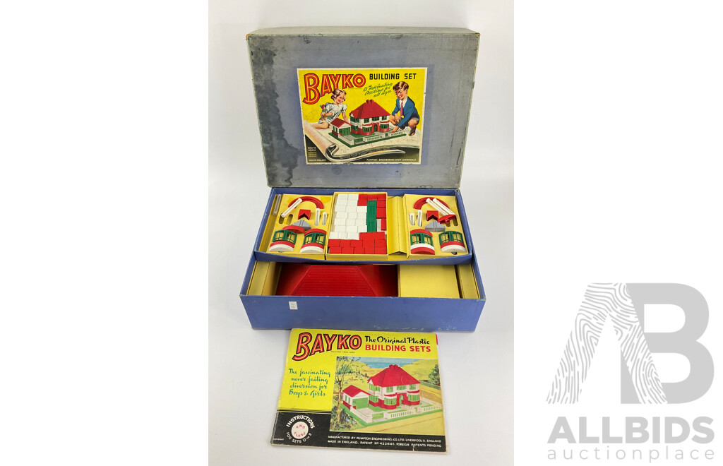 Vintage Bayko Building Set Number Three with Original Box and Instructions, Plimpton Engineering Co, Made in England
