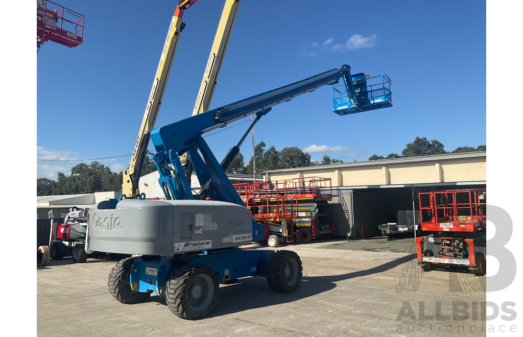 2014 Genie S85 Boom Lift