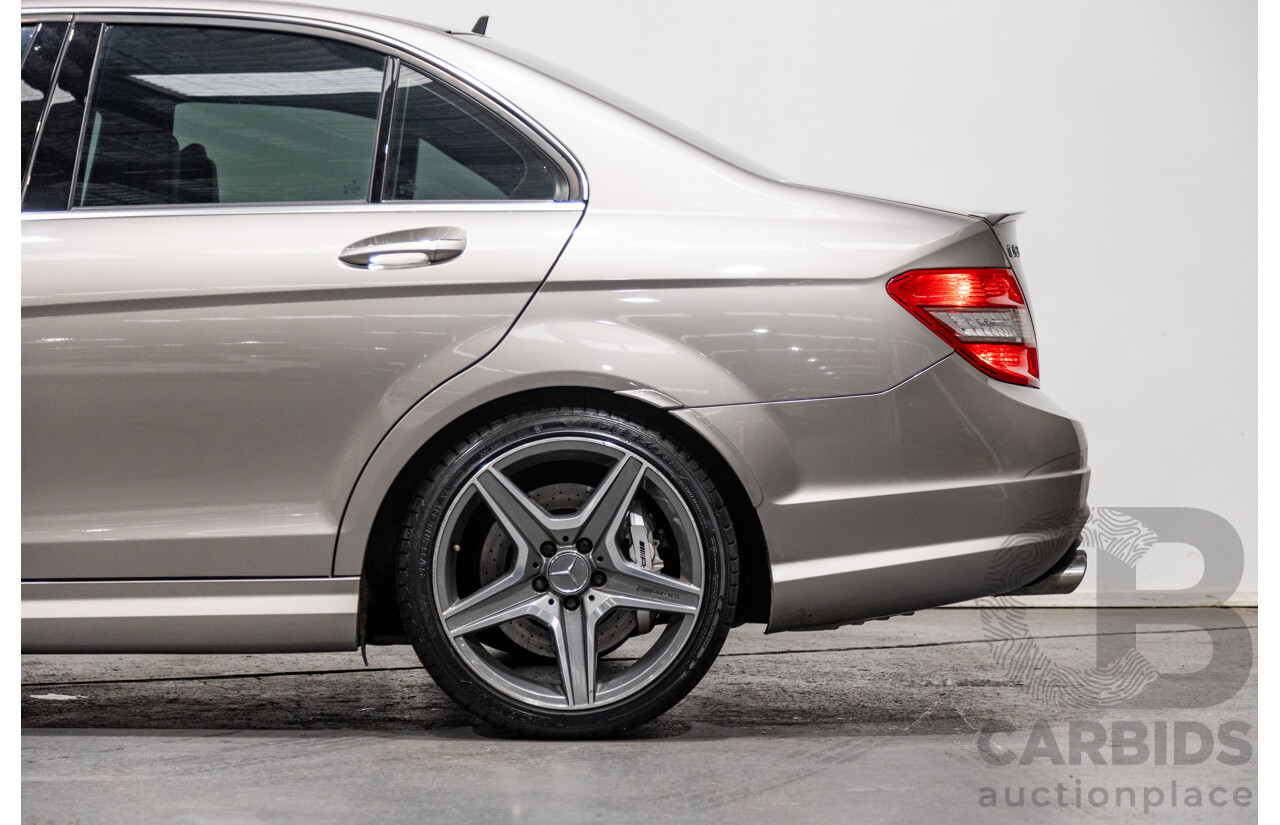 5/2009 Mercedes Benz C63 AMG W204 4d Sedan Cubanite Silver Metallic V8 6.2L