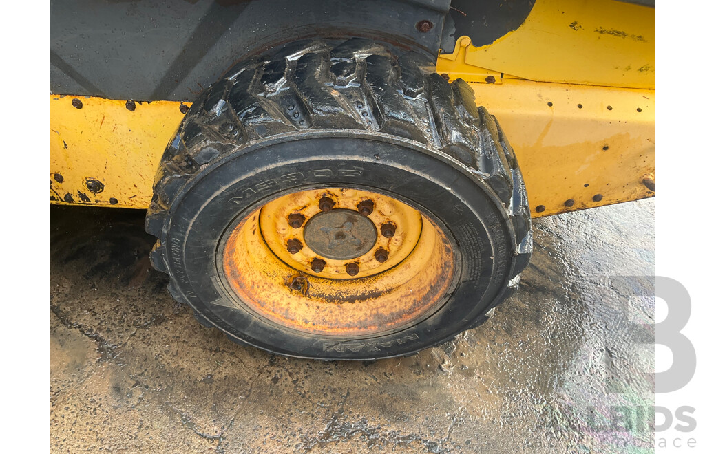 New Holland L170 Skid Steer Loader