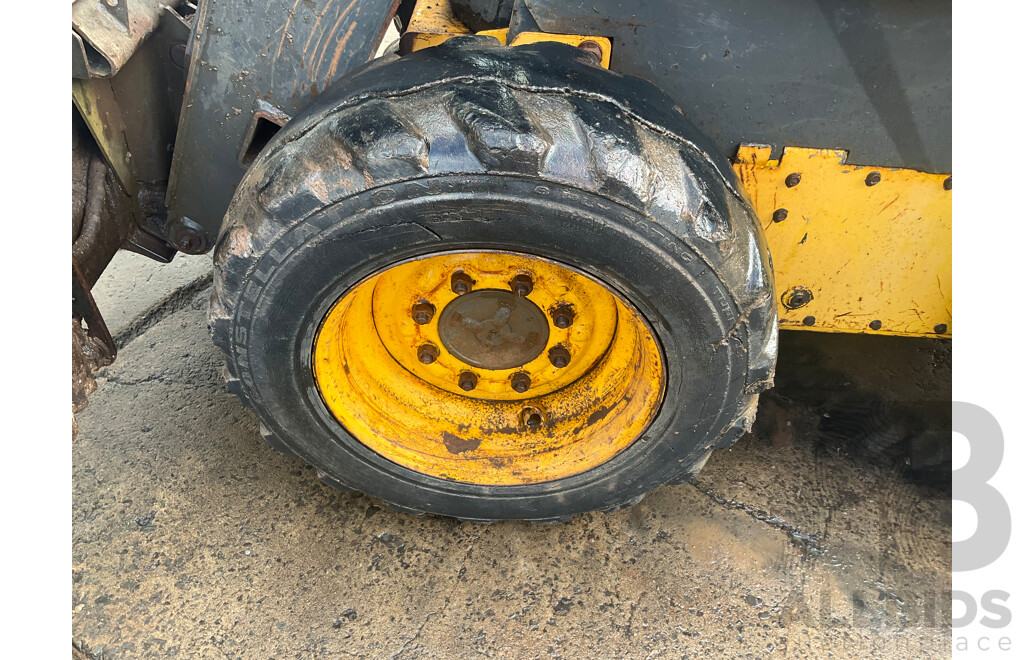 New Holland L170 Skid Steer Loader