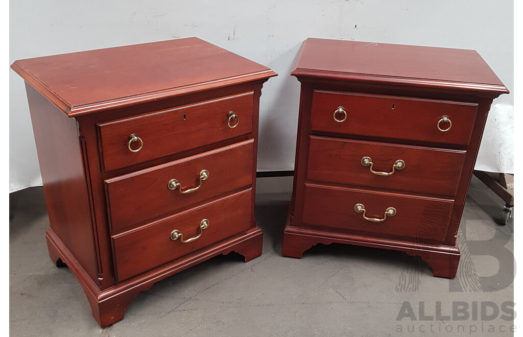 Drexel Heritage Bedside Table - Lot of 2