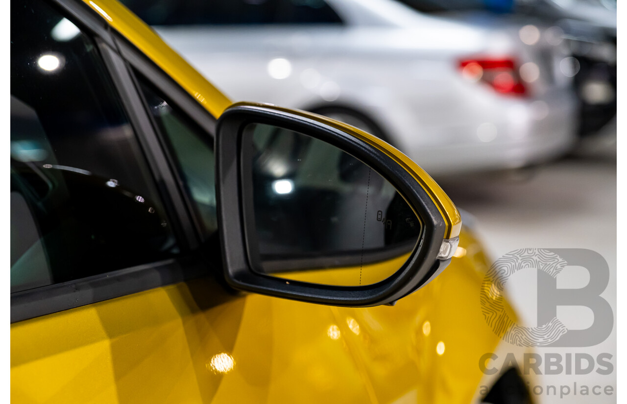 2/2018 Volkswagen Golf 110 TSI Highline MK7.5 AU MY16 4d Hatch Tumeric Yellow Metallic Turbo 1.4L