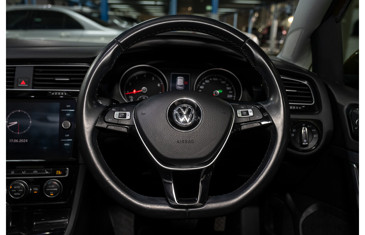2/2018 Volkswagen Golf 110 TSI Highline MK7.5 AU MY16 4d Hatch Tumeric Yellow Metallic Turbo 1.4L