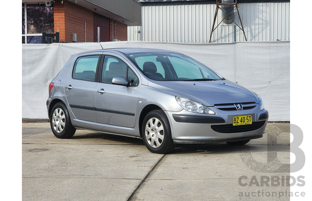 03/2005 Peugeot 307 1.6 FWD  5D Hatchback Grey 1.6L