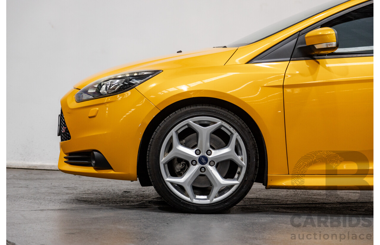 7/2013 Ford Focus ST LW MK2 5d Hatchback Tangerine Scream Metallic Turbo 2.0L