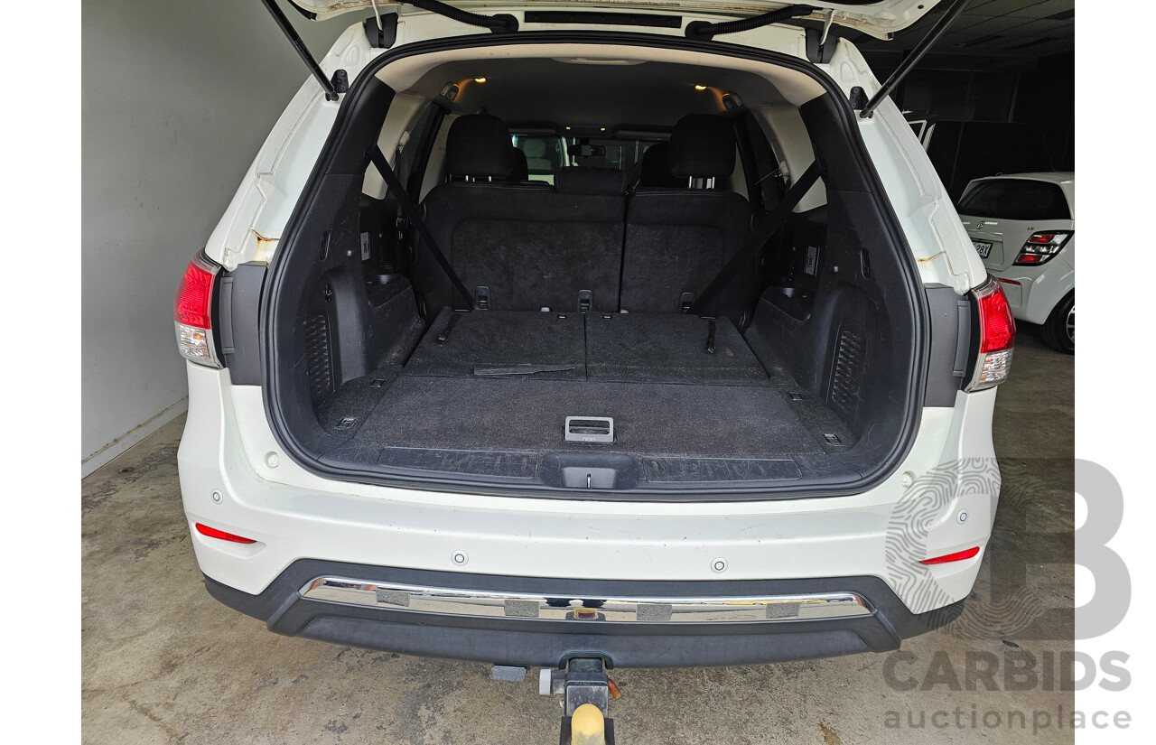 7/2014 Nissan Pathfinder ST (4x4) R52 4d Wagon White 3.5L