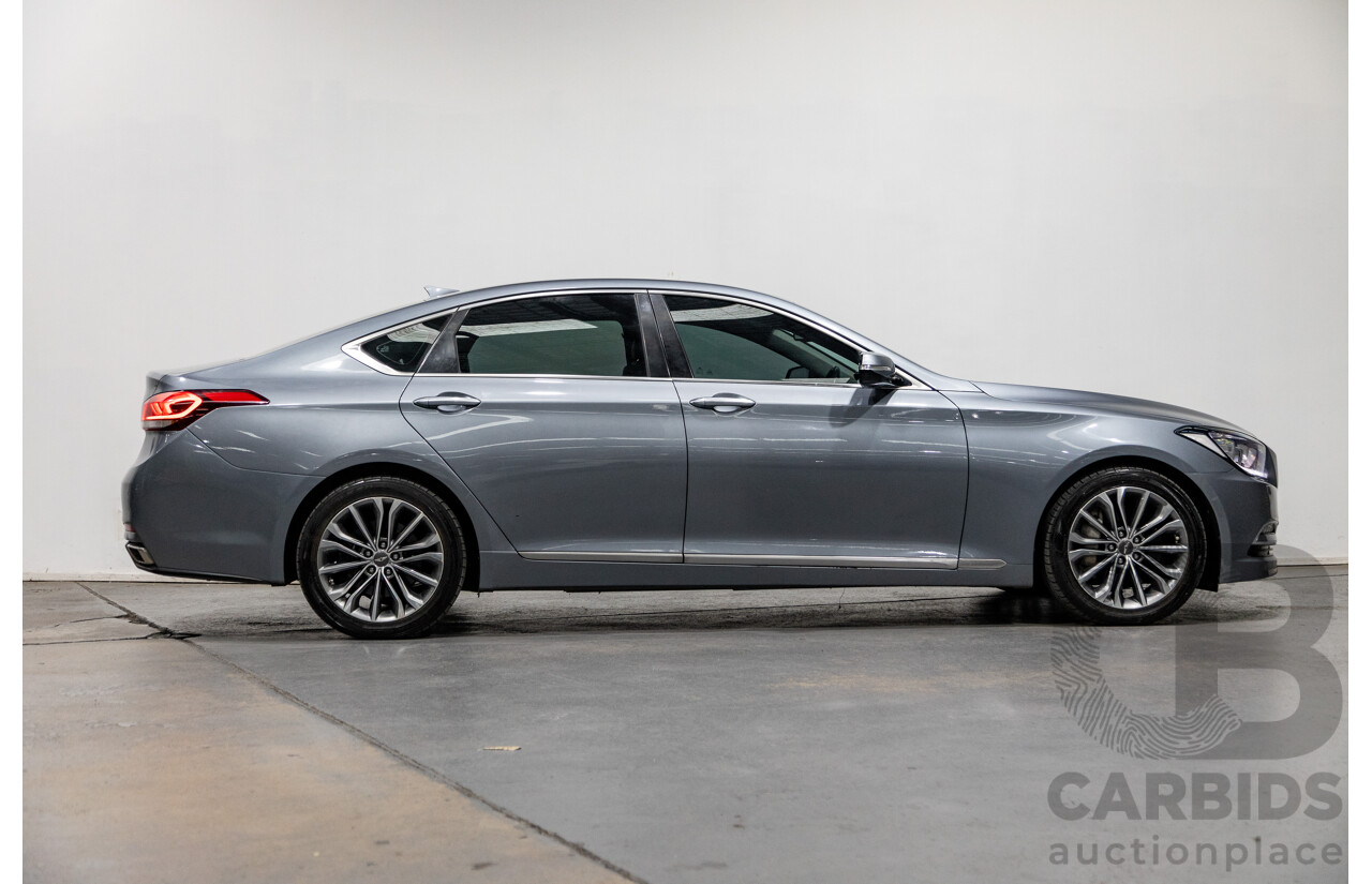 5/2015 Hyundai Genesis DH 4d Sedan Metallic Grey V6 3.8L