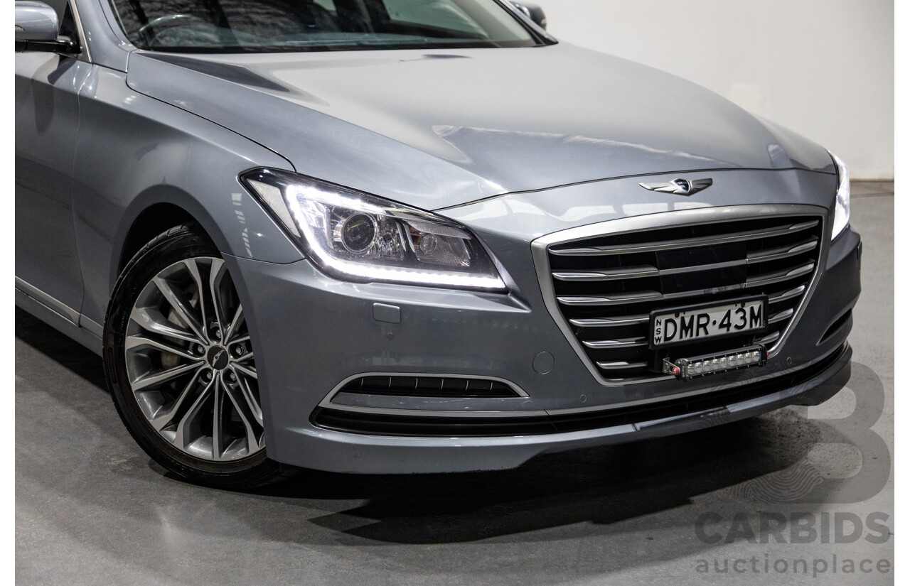 5/2015 Hyundai Genesis DH 4d Sedan Metallic Grey V6 3.8L