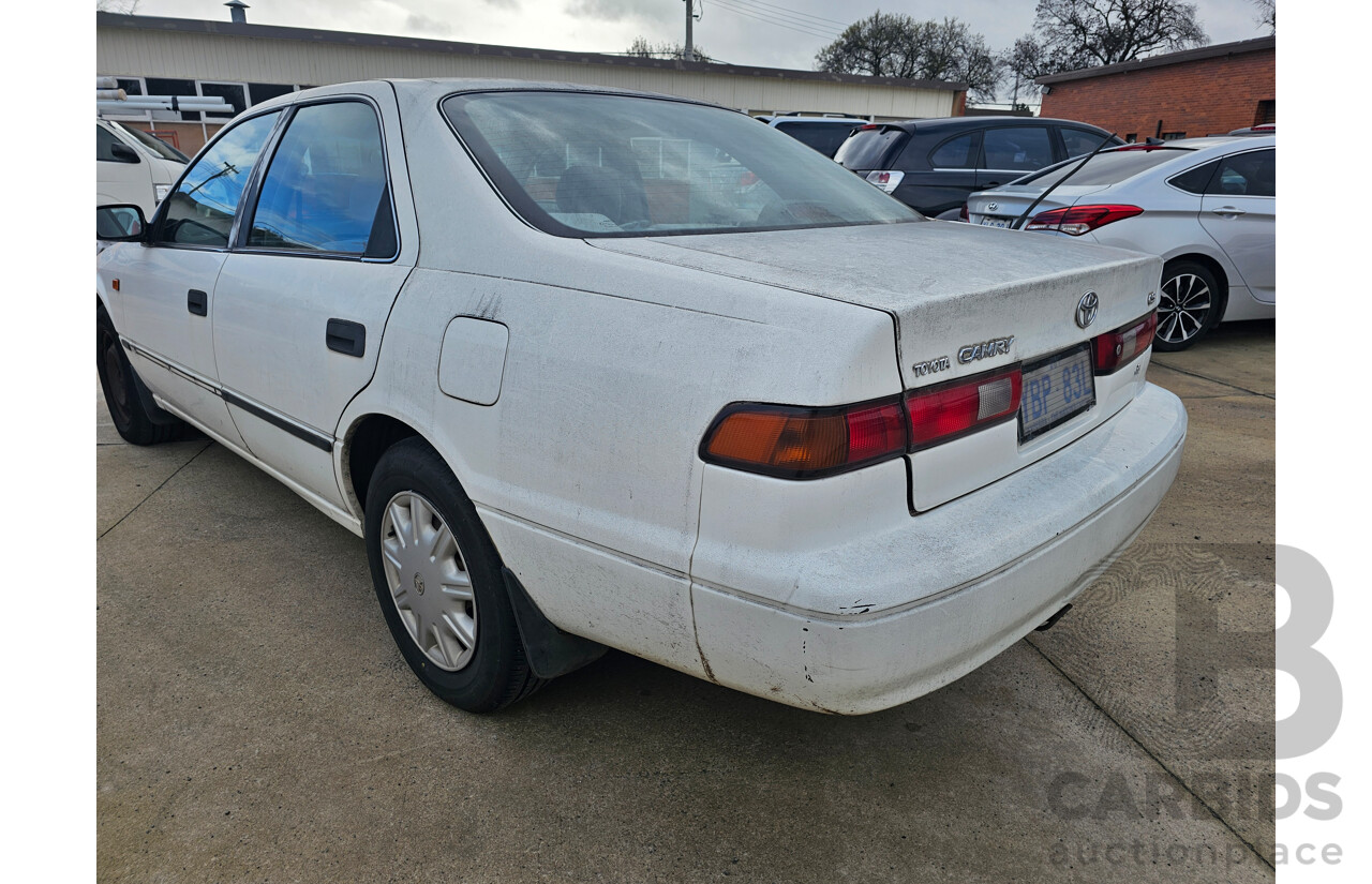 3/1998 Toyota Camry CSi MCV20R 4d Sedan White 3.0L
