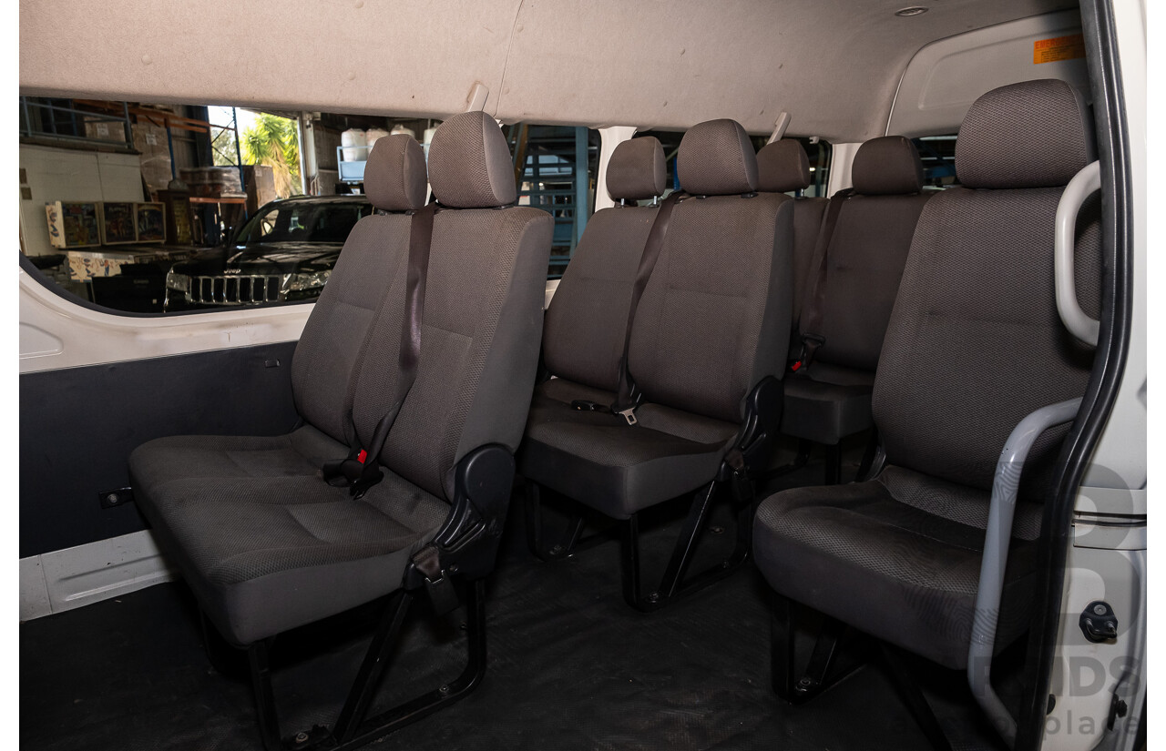 11/2011 Toyota Hiace Commuter KDH223R MY11 UPGRADE Bus White Turbo Diesel 3.0L - 14 Seater