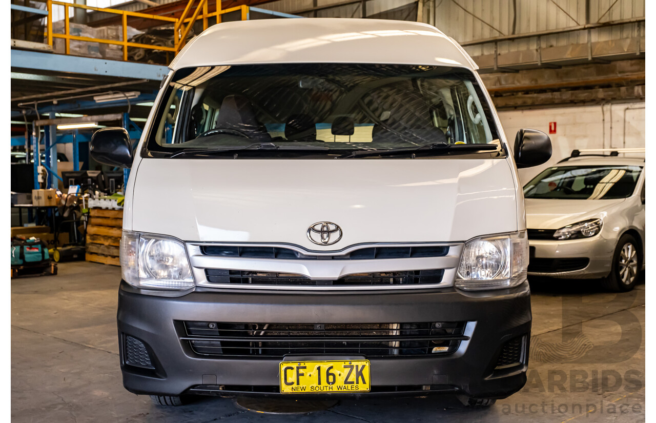 11/2011 Toyota Hiace Commuter KDH223R MY11 UPGRADE Bus White Turbo Diesel 3.0L - 14 Seater