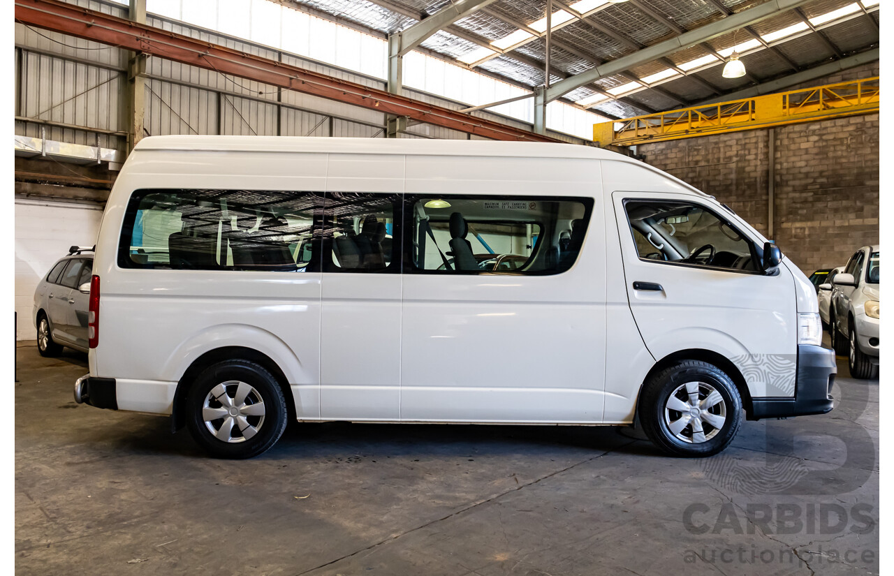 11/2011 Toyota Hiace Commuter KDH223R MY11 UPGRADE Bus White Turbo Diesel 3.0L - 14 Seater