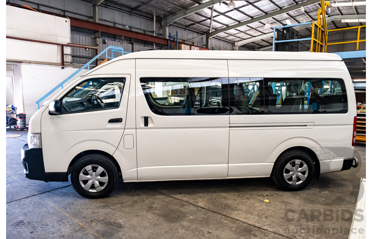 11/2011 Toyota Hiace Commuter KDH223R MY11 UPGRADE Bus White Turbo Diesel 3.0L - 14 Seater