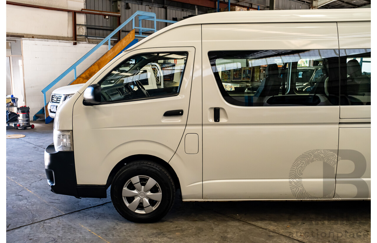 11/2011 Toyota Hiace Commuter KDH223R MY11 UPGRADE Bus White Turbo Diesel 3.0L - 14 Seater