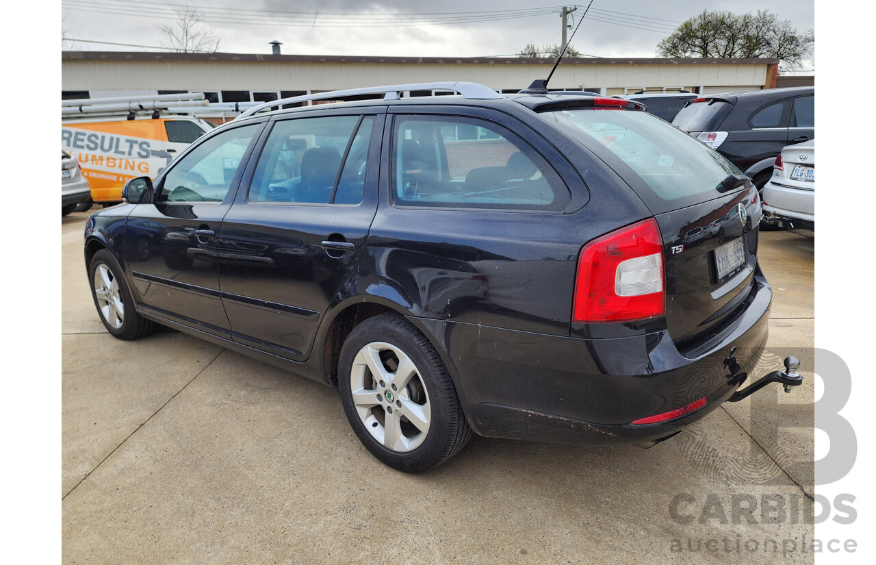 01/2011 Skoda Octavia 1.8 TSI FWD 1Z MY09 4D Wagon Black 1.8L