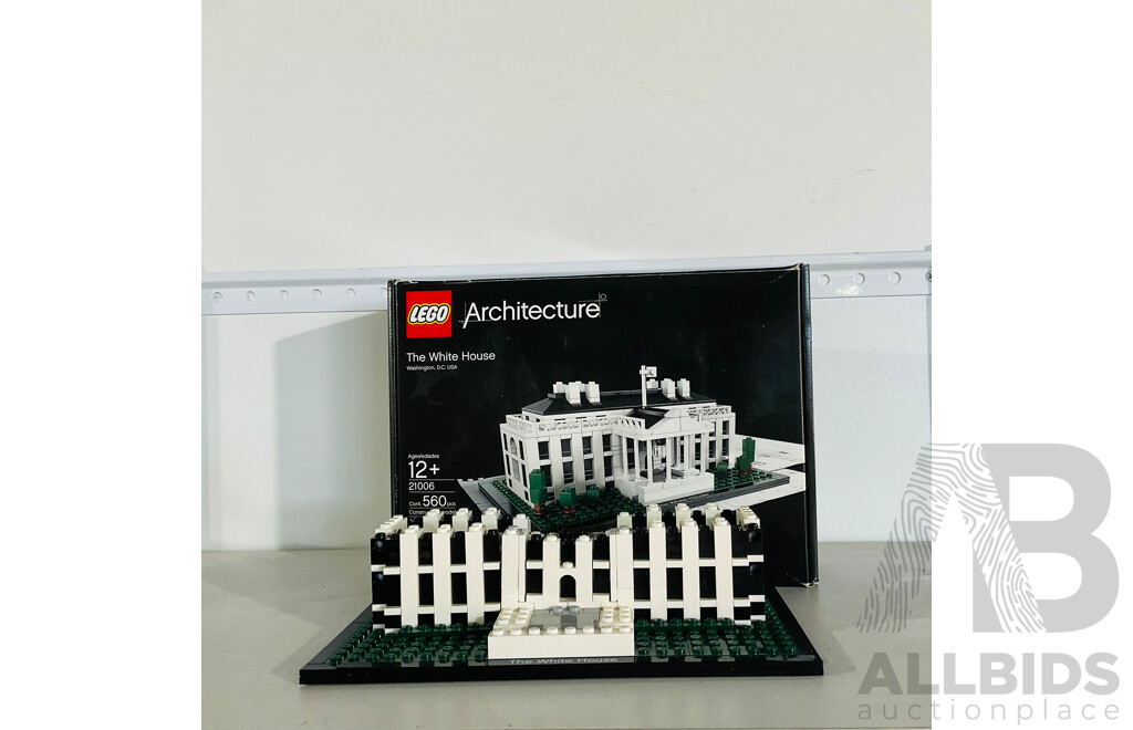 LEGO Architecture Series the White House - Partially Assembled