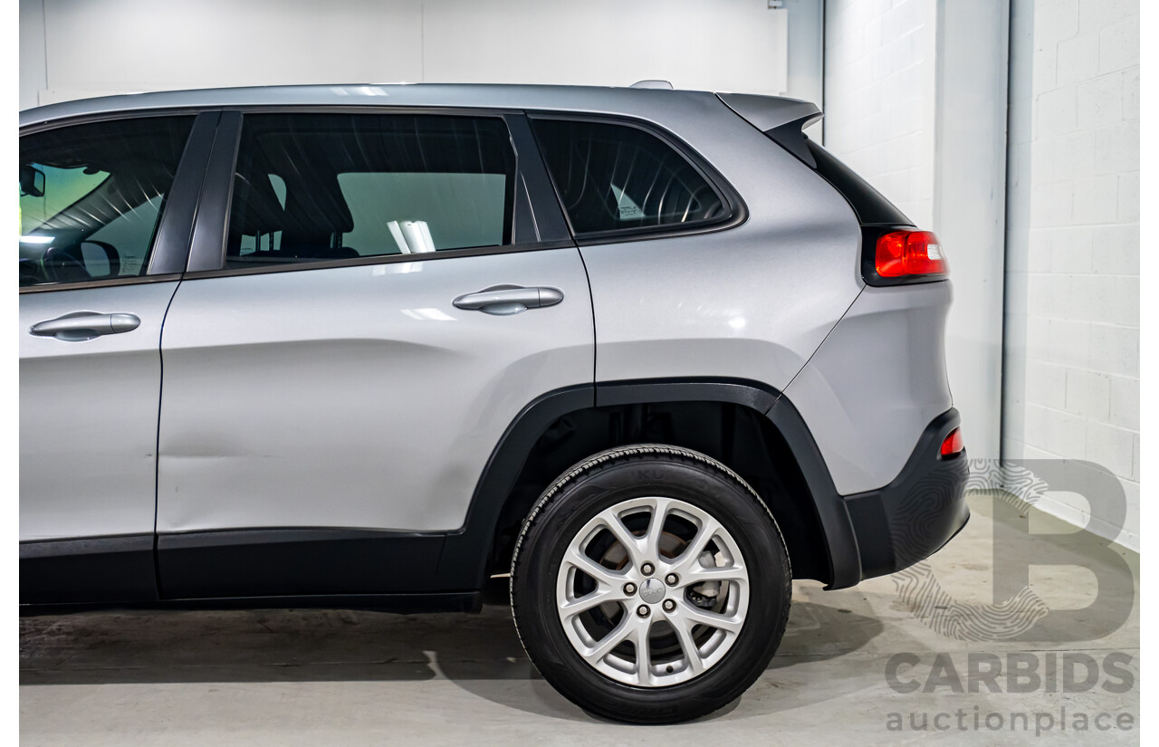 5/2014 Jeep Cherokee Sport KL MY15 4d Wagon Silver 2.4L