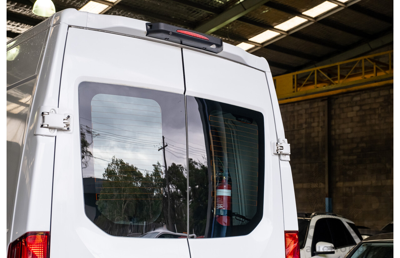 04/2018 Iveco Daily 35S17 MY18 4D Van White Turbo Diesel 3.0L